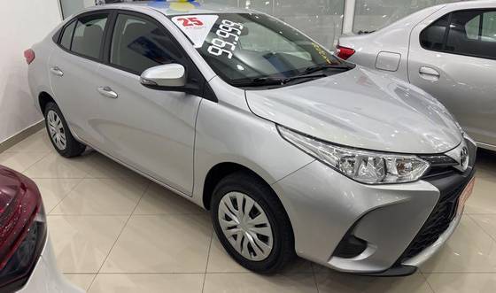 TOYOTA YARIS 1.5 16V FLEX SEDAN XL MULTIDRIVE TOYOTA YARIS 1.5 16V FLEX SEDAN XL MULTIDRIVE